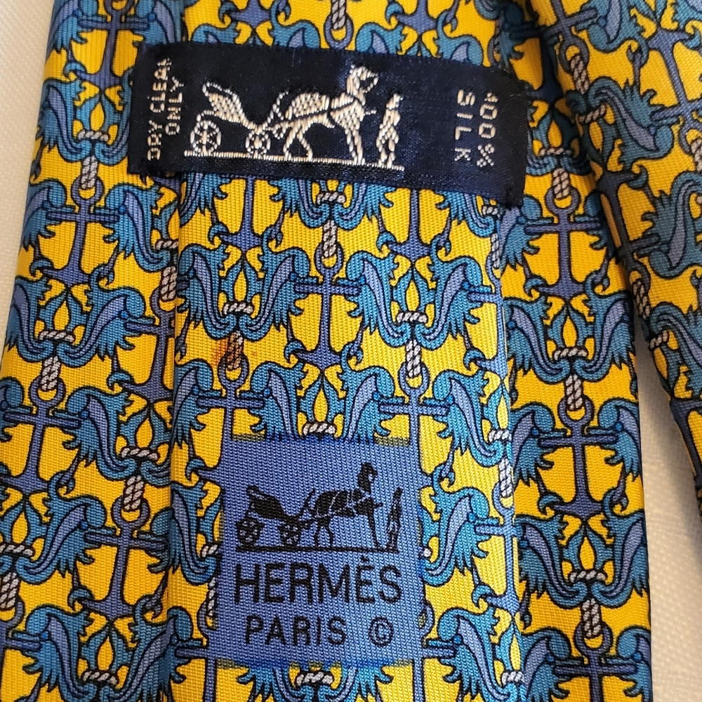 ORIGINAL HERMÉS TIE. 100% SILK